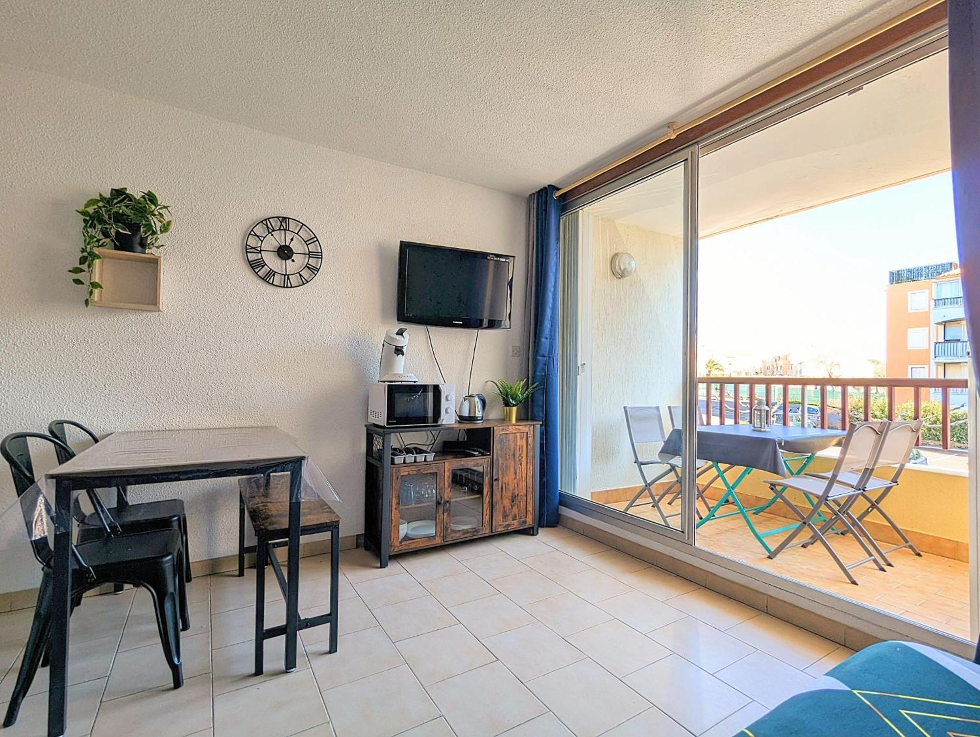 Appartement Au Calme + Parking 아그 외부 사진