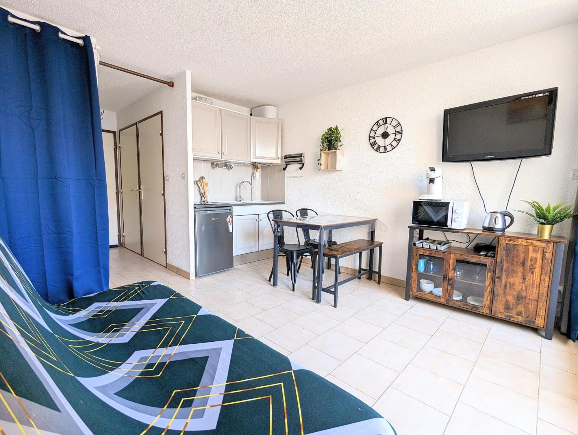 Appartement Au Calme + Parking 아그 외부 사진