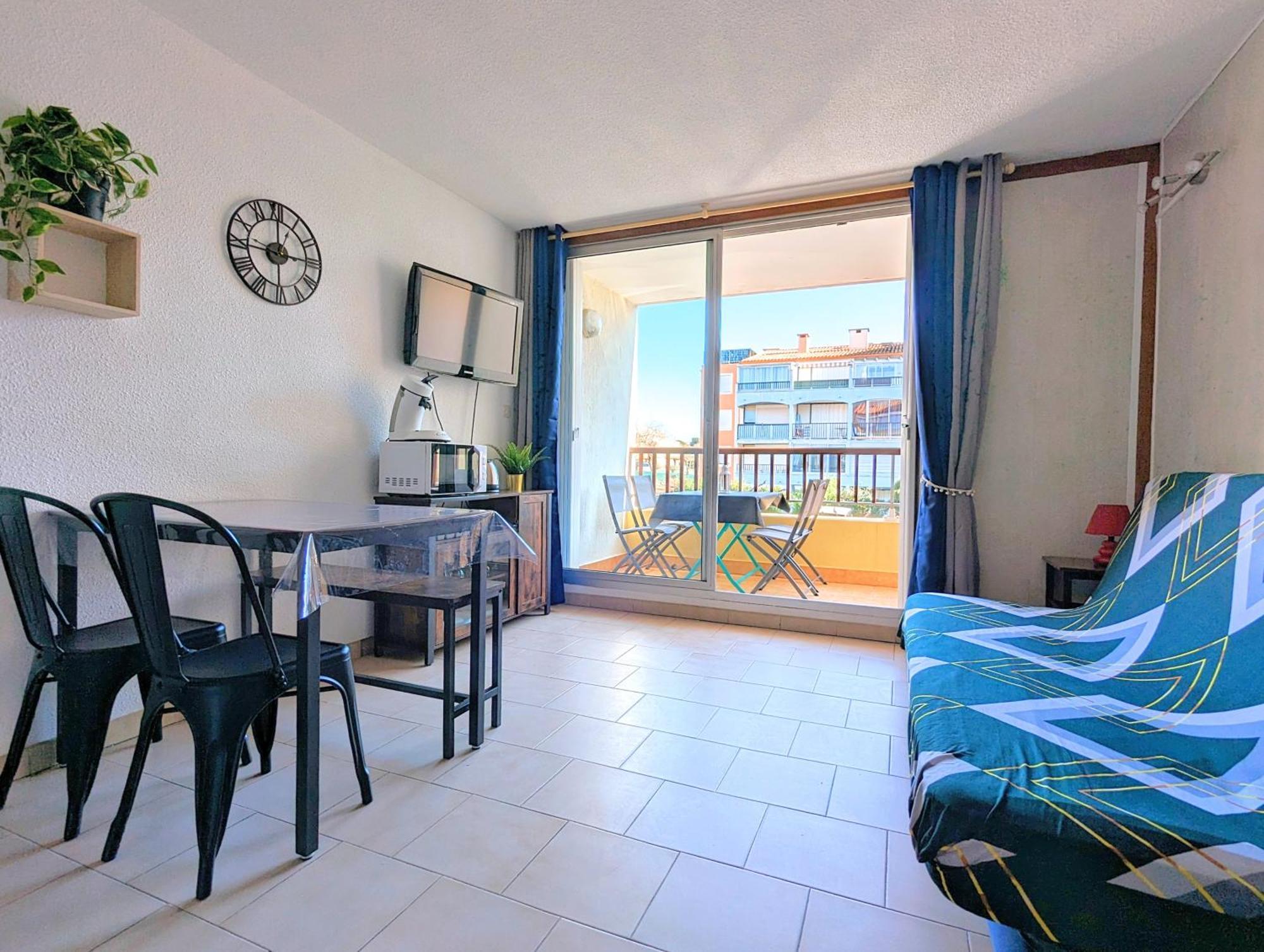 Appartement Au Calme + Parking 아그 외부 사진