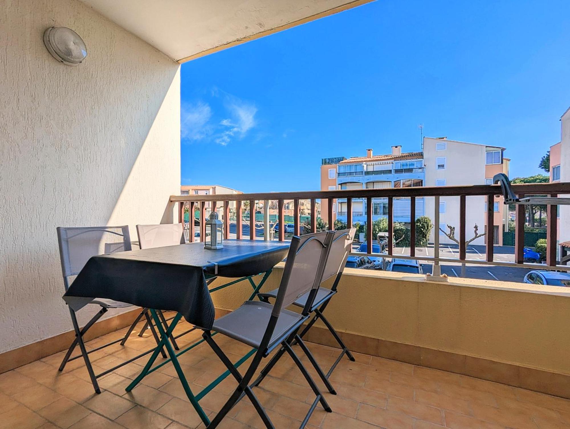 Appartement Au Calme + Parking 아그 외부 사진